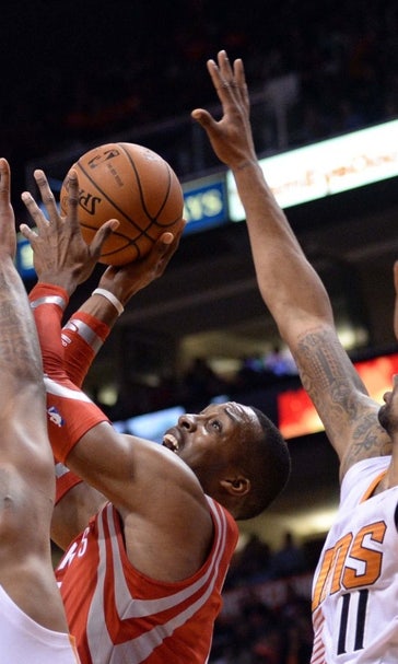 Rockets shoot down Suns with last-minute 3